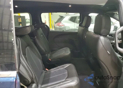 2025 Chrysler Pacifica Select из США, поврежденный, VIN 2C4RC1BG8SR527176